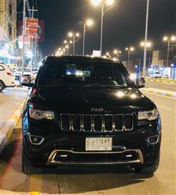 جیپ گراند شیرۆکی